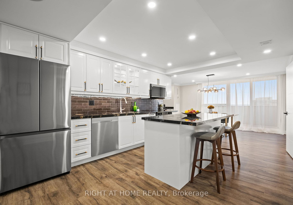 3303-don-mills-road-north-york-ontario-c12557352