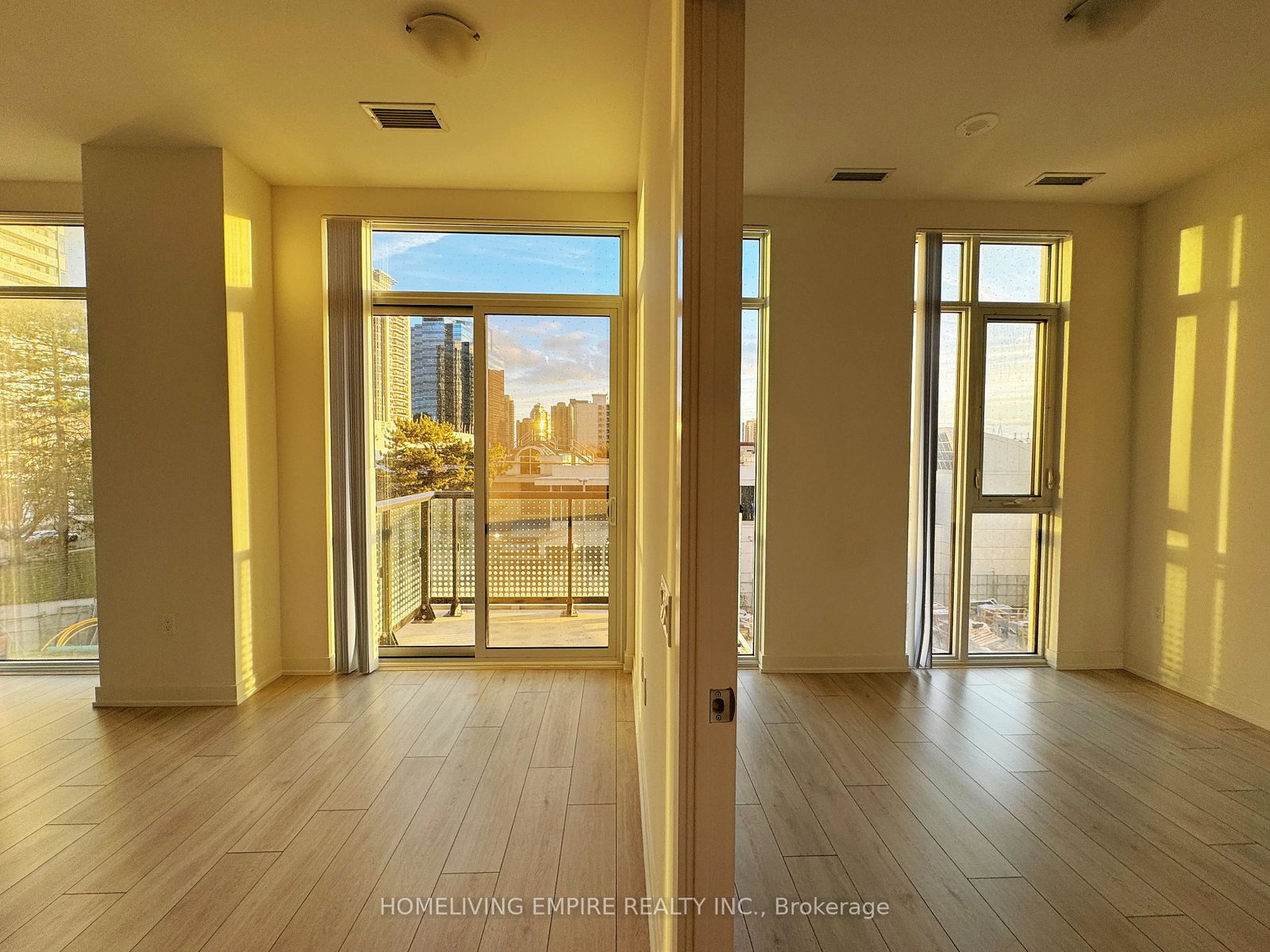 5858-yonge-street-toronto-ontario-c12557468