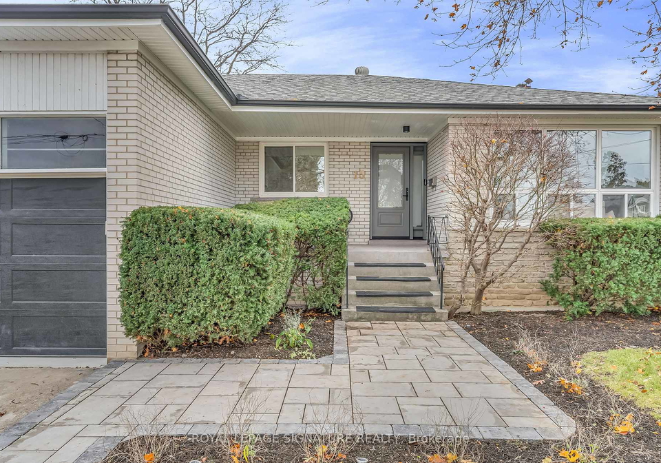 15-oldborough-circle-north-york-ontario-c12557608