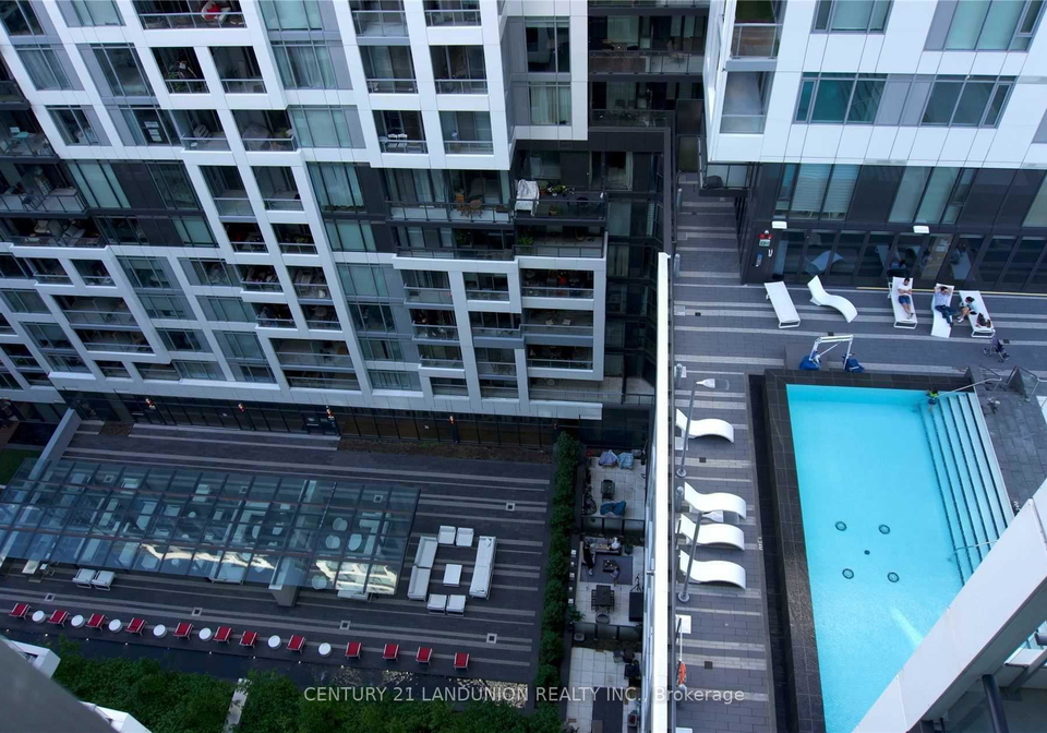 27-bathurst-street-w-toronto-ontario-c12557938