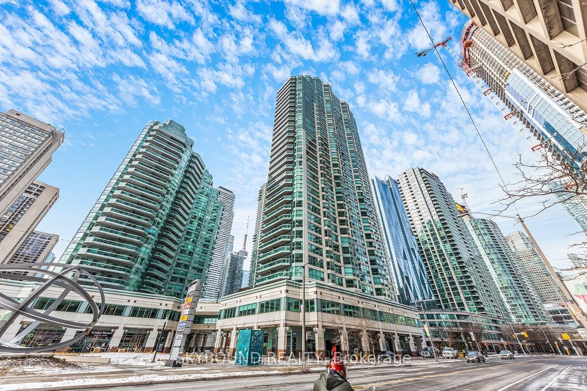 10-yonge-street-toronto-ontario-c12558034
