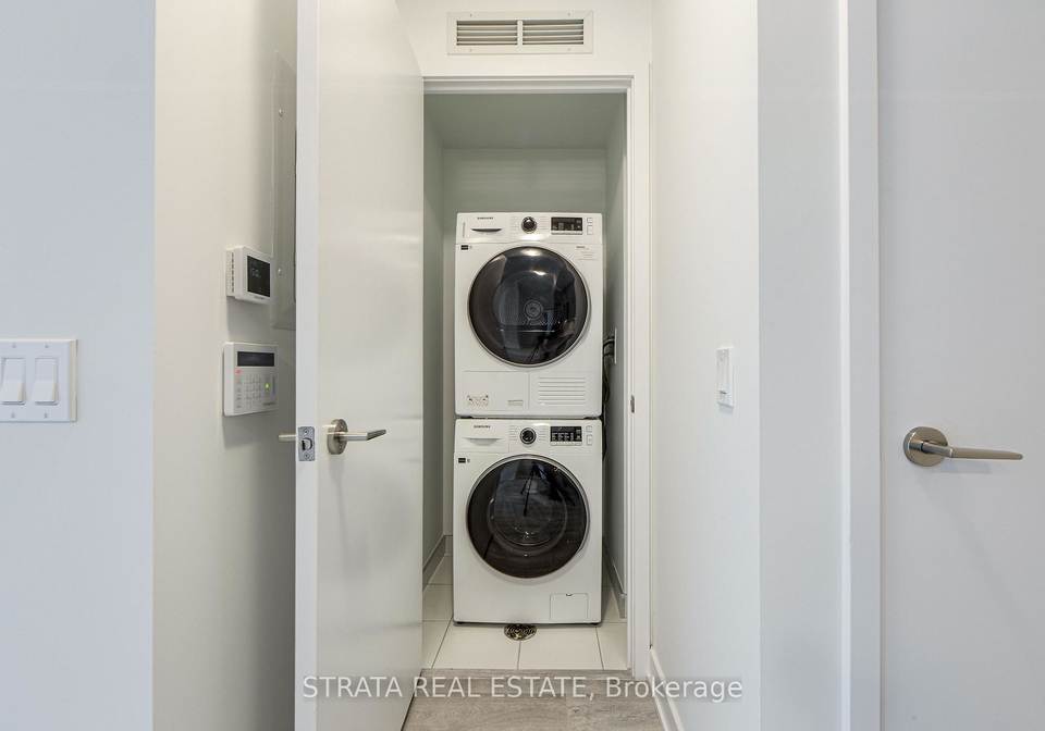 15-richardson-street-toronto-ontario-c12558158