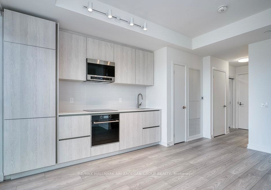 120-broadway-avenue-toronto-ontario-c12558388