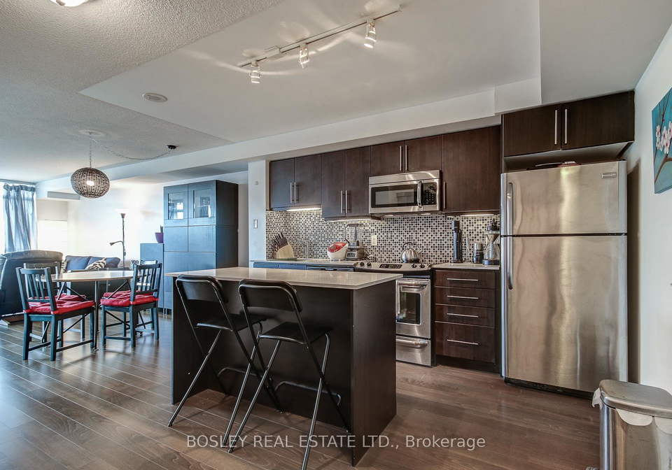 1171-queen-street-w-toronto-ontario-c12558476