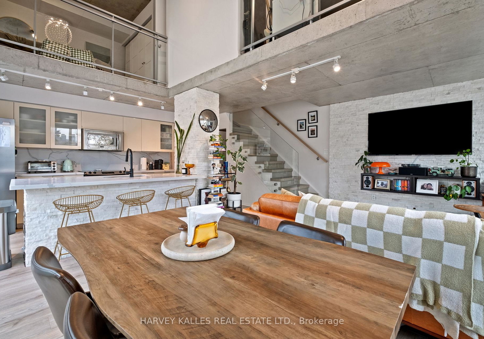 954-king-street-w-toronto-ontario-c12558518