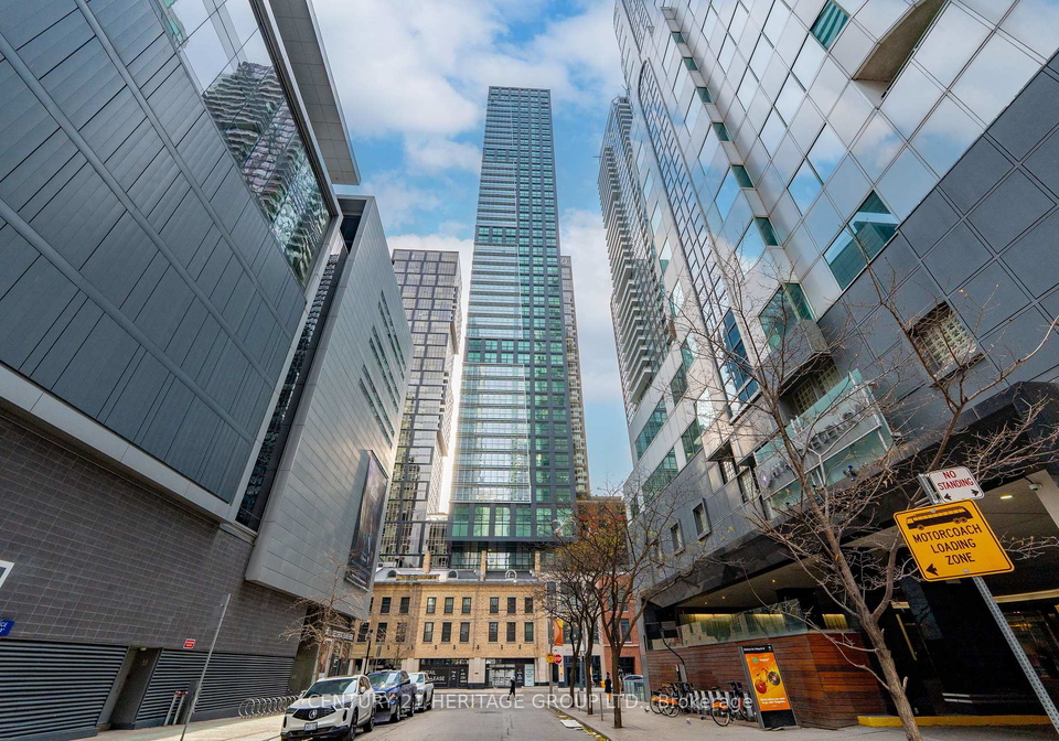 327-king-street-w-toronto-ontario-c12558542