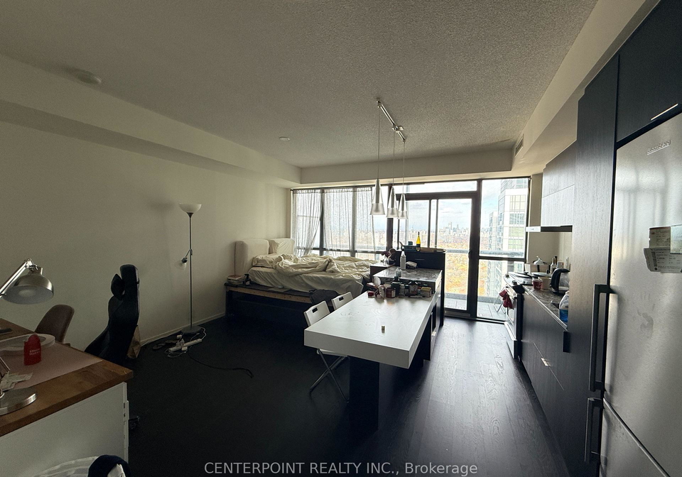 101-charles-street-e-toronto-ontario-c12558590