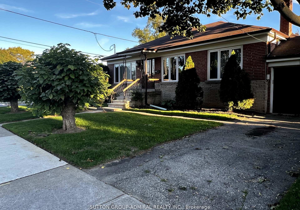 95-almore-avenue-toronto-ontario-c12558630