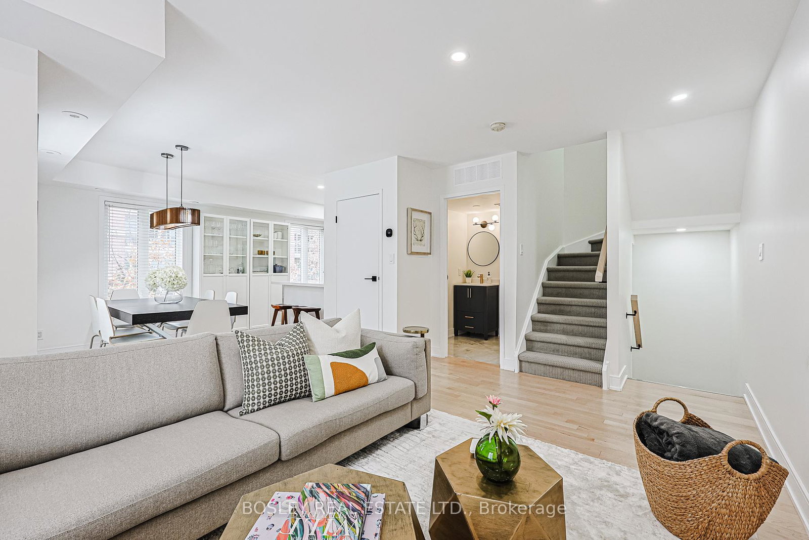 50-western-battery-road-toronto-ontario-c12558666