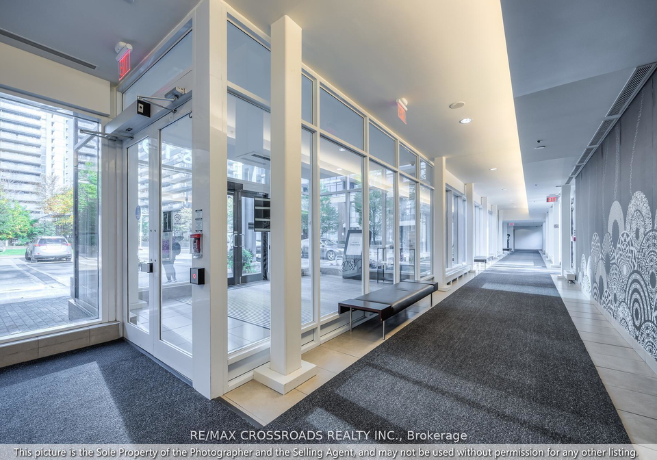 15-singer-court-north-york-ontario-c12558776