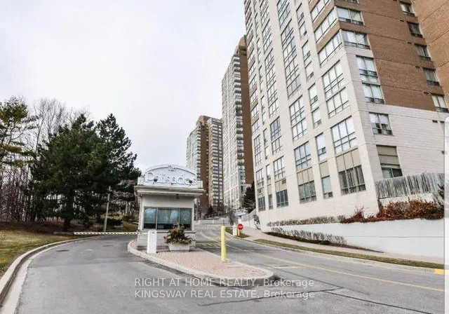 195-wynford-drive-east-york-ontario-c12559090