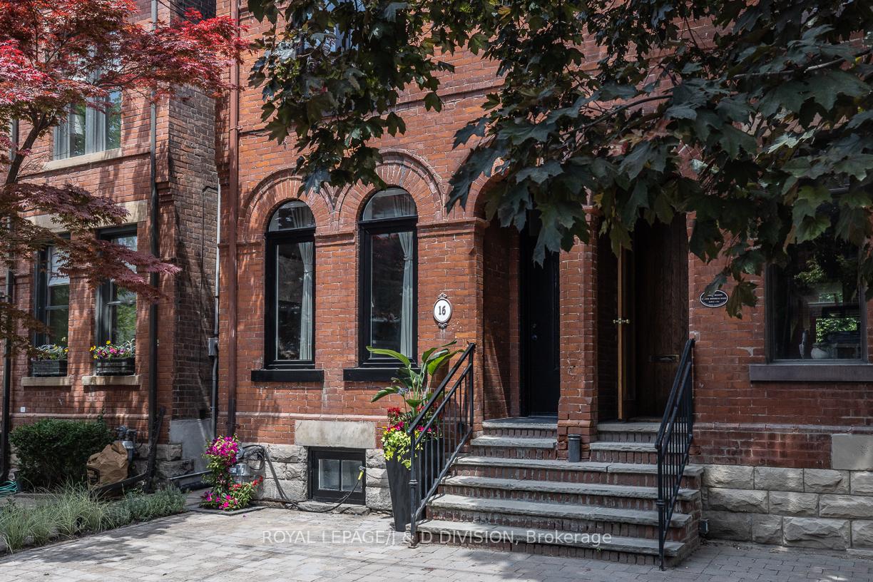 16-boswell-avenue-toronto-ontario-c12559154