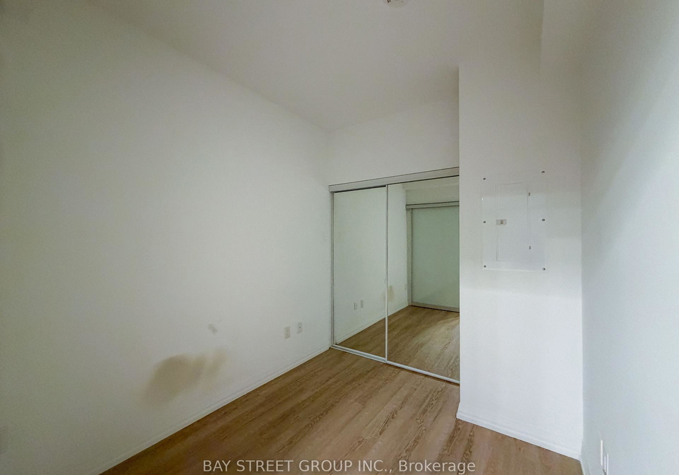 75-canterbury-place-toronto-ontario-c12559386