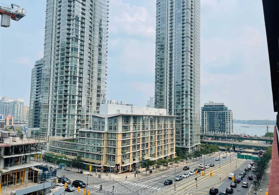4-spadina-avenue-toronto-ontario-c12559750
