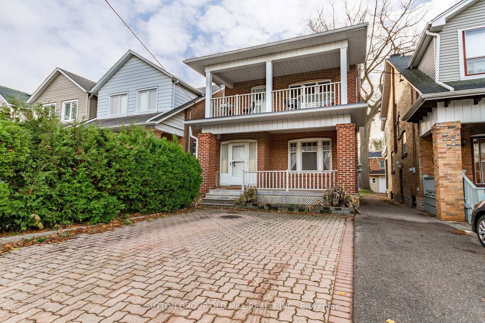 9-graham-gardens-toronto-ontario-c12560044