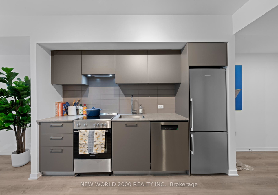 101-roehampton-avenue-toronto-ontario-c12560066