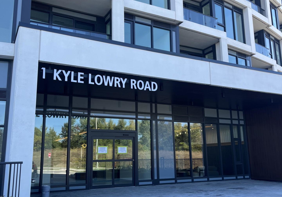 1-kyle-lowry-road-north-york-ontario-c12560116