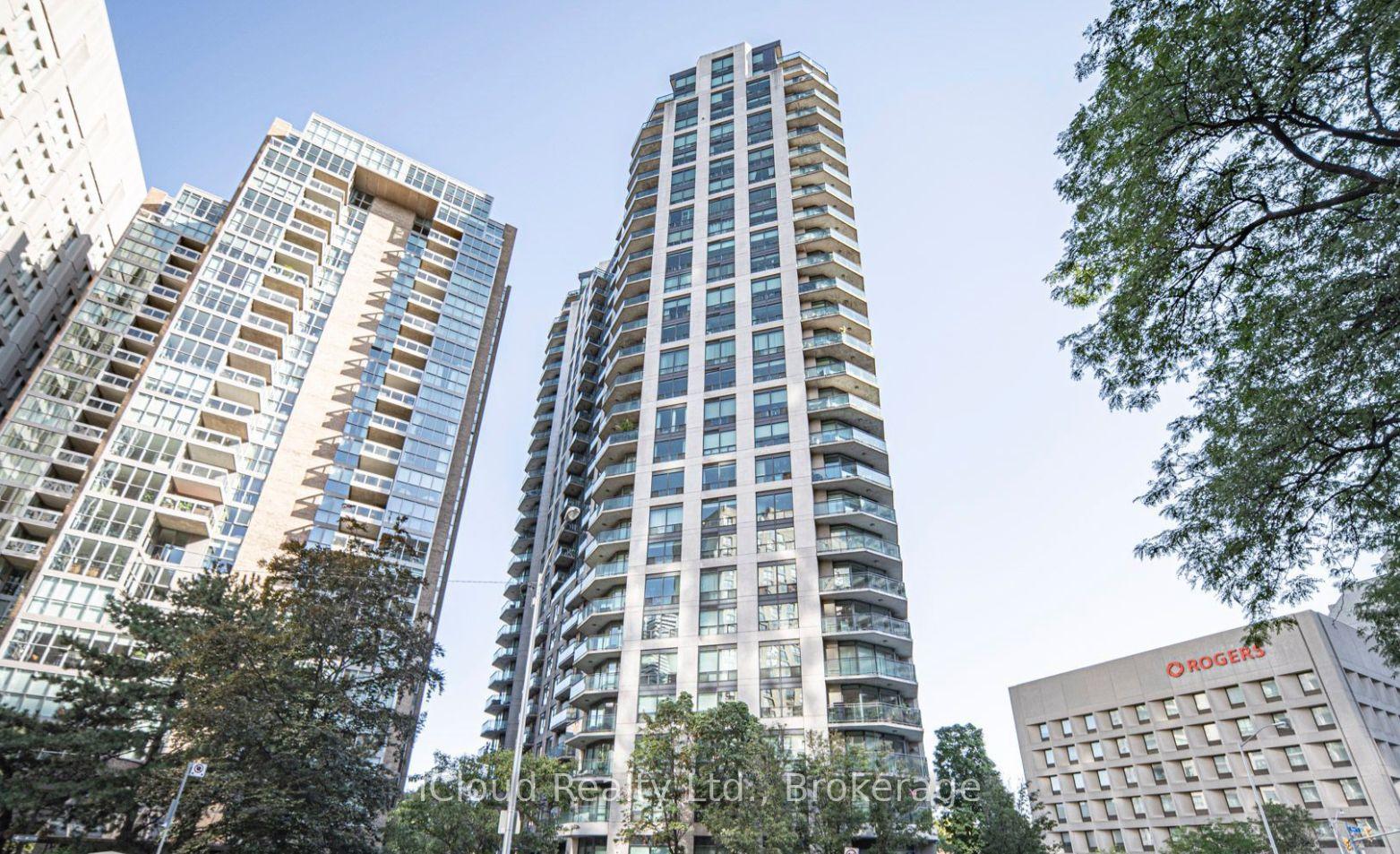 300-bloor-street-e-toronto-ontario-c12560232