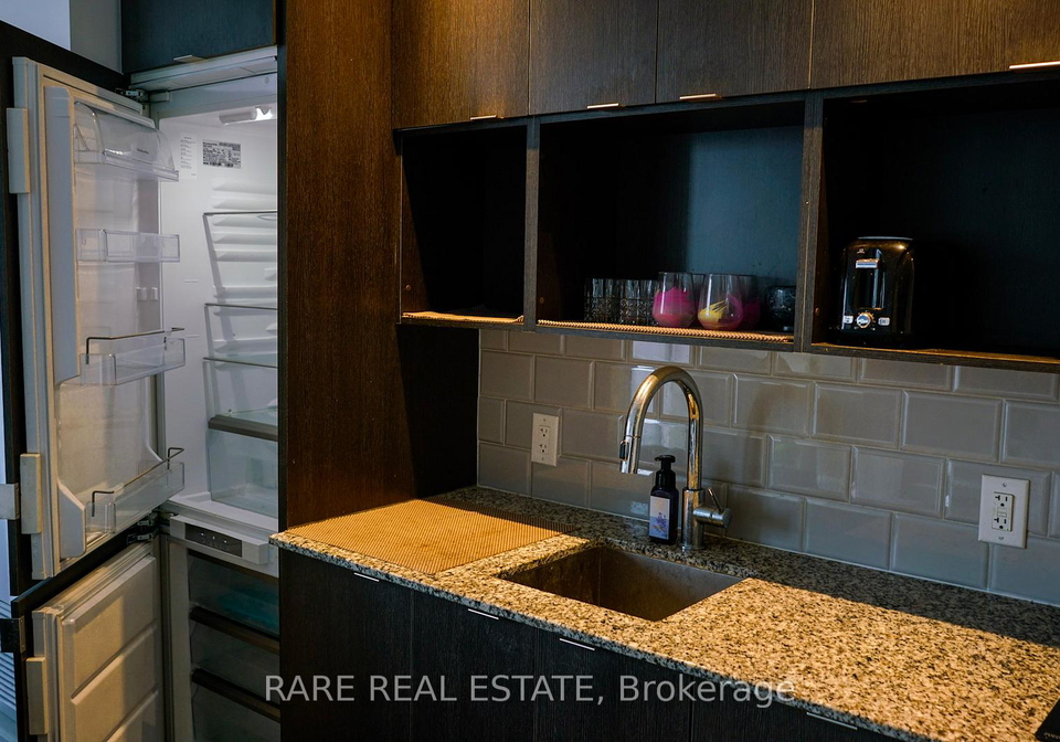89-mcgill-street-toronto-ontario-c12560492
