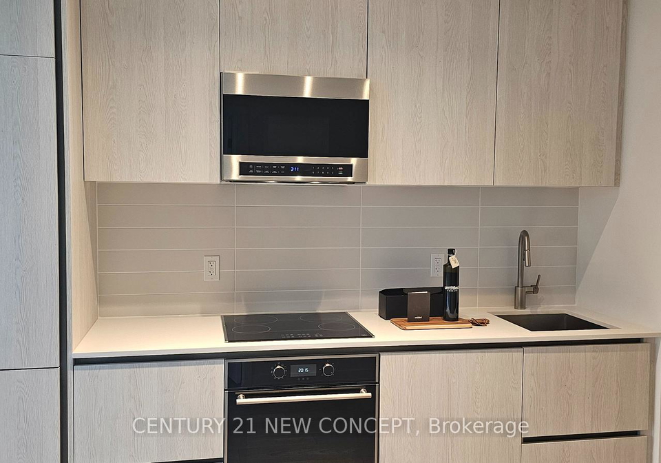 120-broadway-avenue-toronto-ontario-c12560606