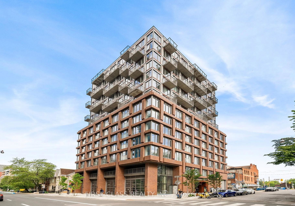 2-augusta-avenue-toronto-ontario-c12560622