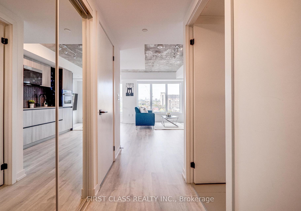 2-augusta-avenue-toronto-ontario-c12560622
