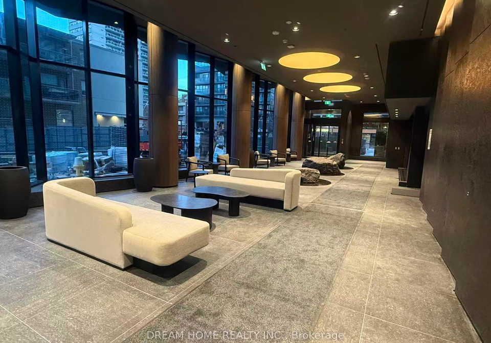120-broadway-avenue-toronto-ontario-c12561302