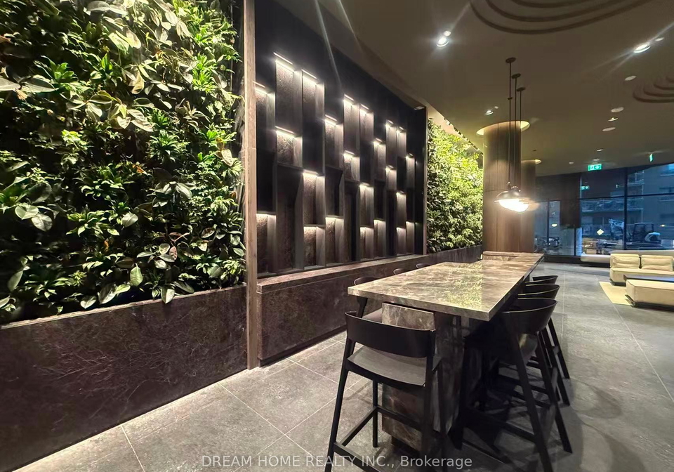120-broadway-avenue-toronto-ontario-c12561302