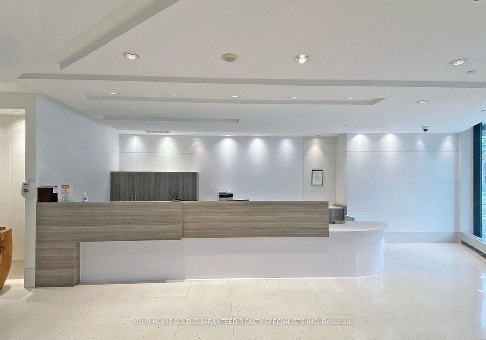 600-fleet-street-toronto-ontario-c12561352
