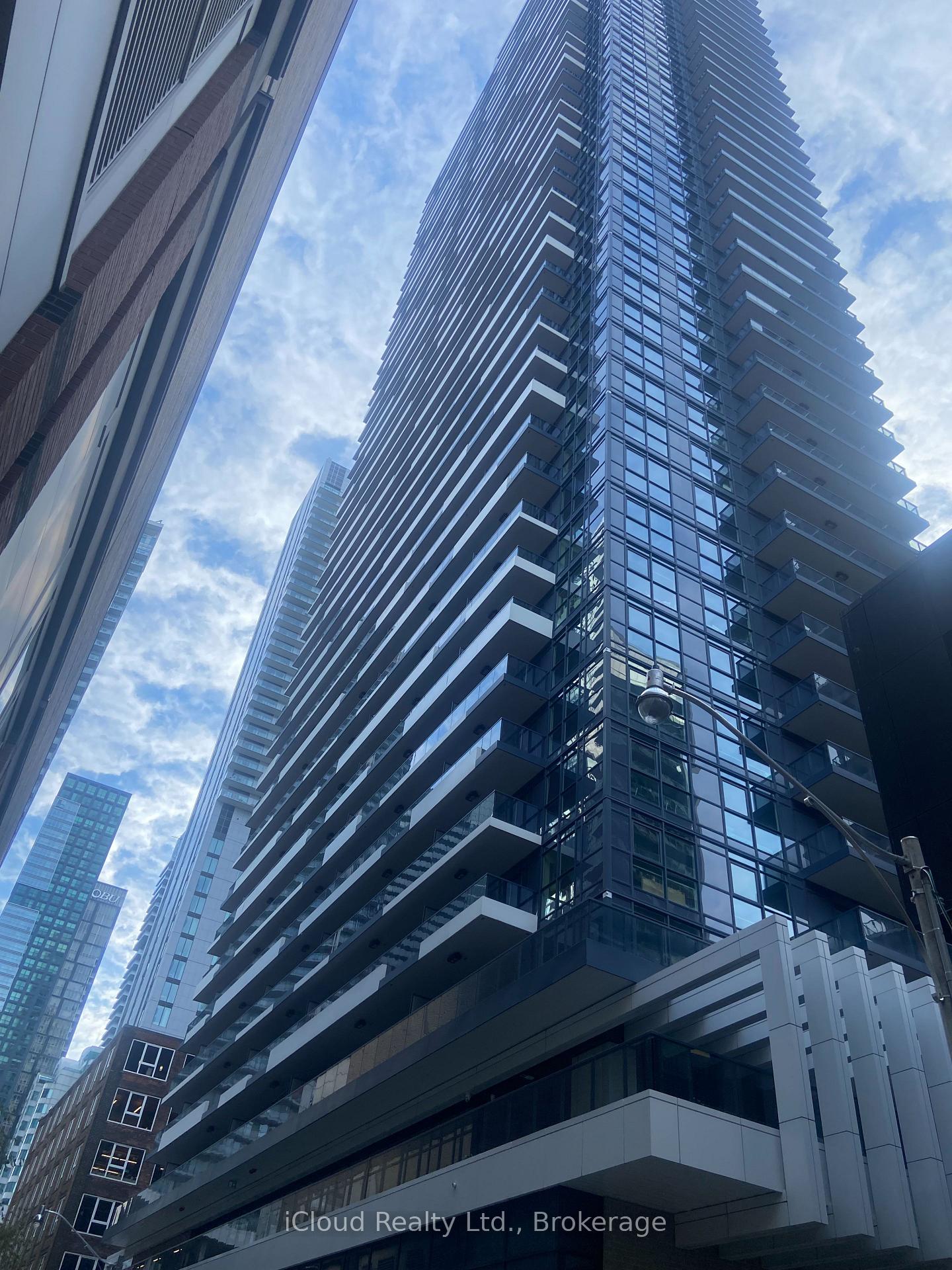 38-widmer-street-toronto-ontario-c12562170