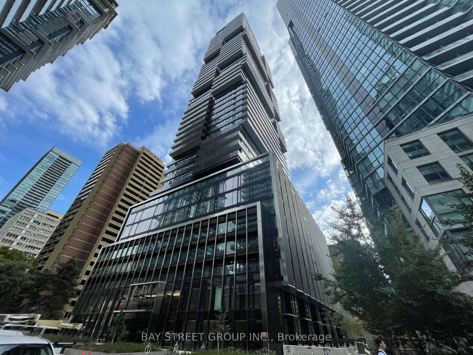 55-charles-street-e-toronto-ontario-c12562260