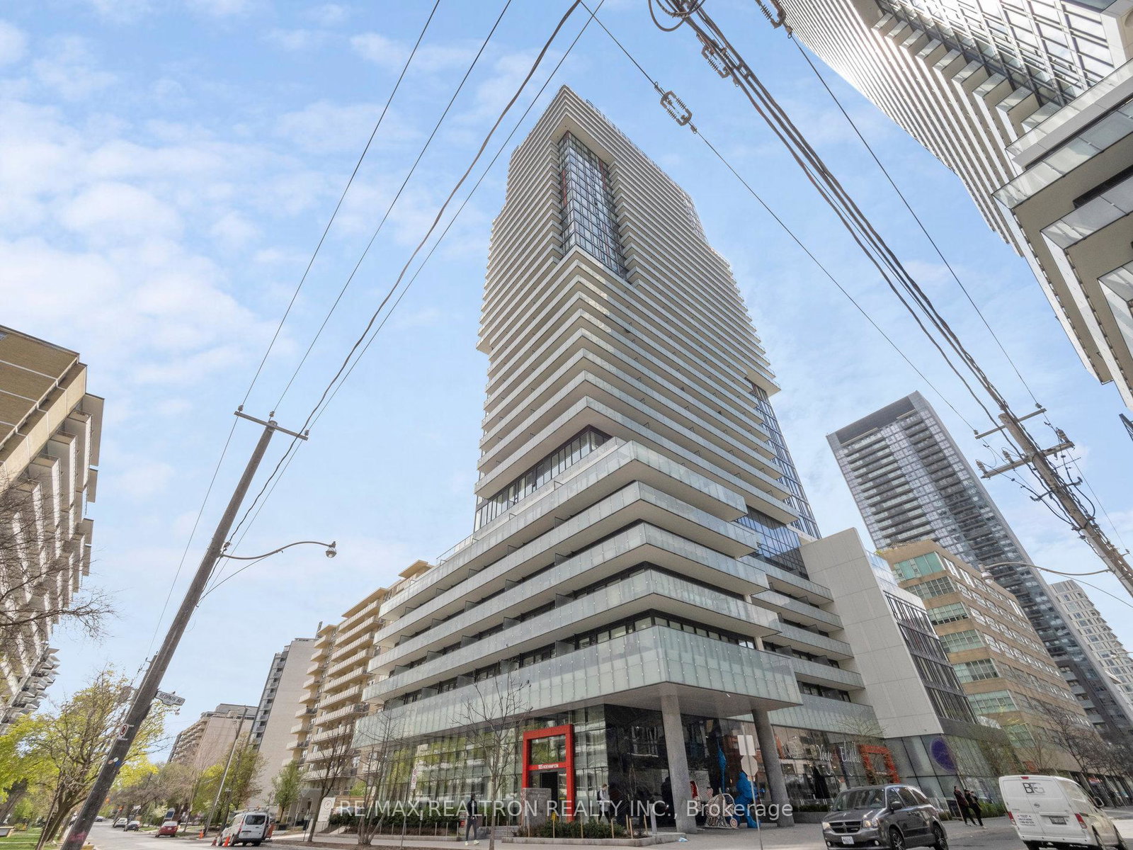 185-roehampton-avenue-toronto-ontario-c12562282
