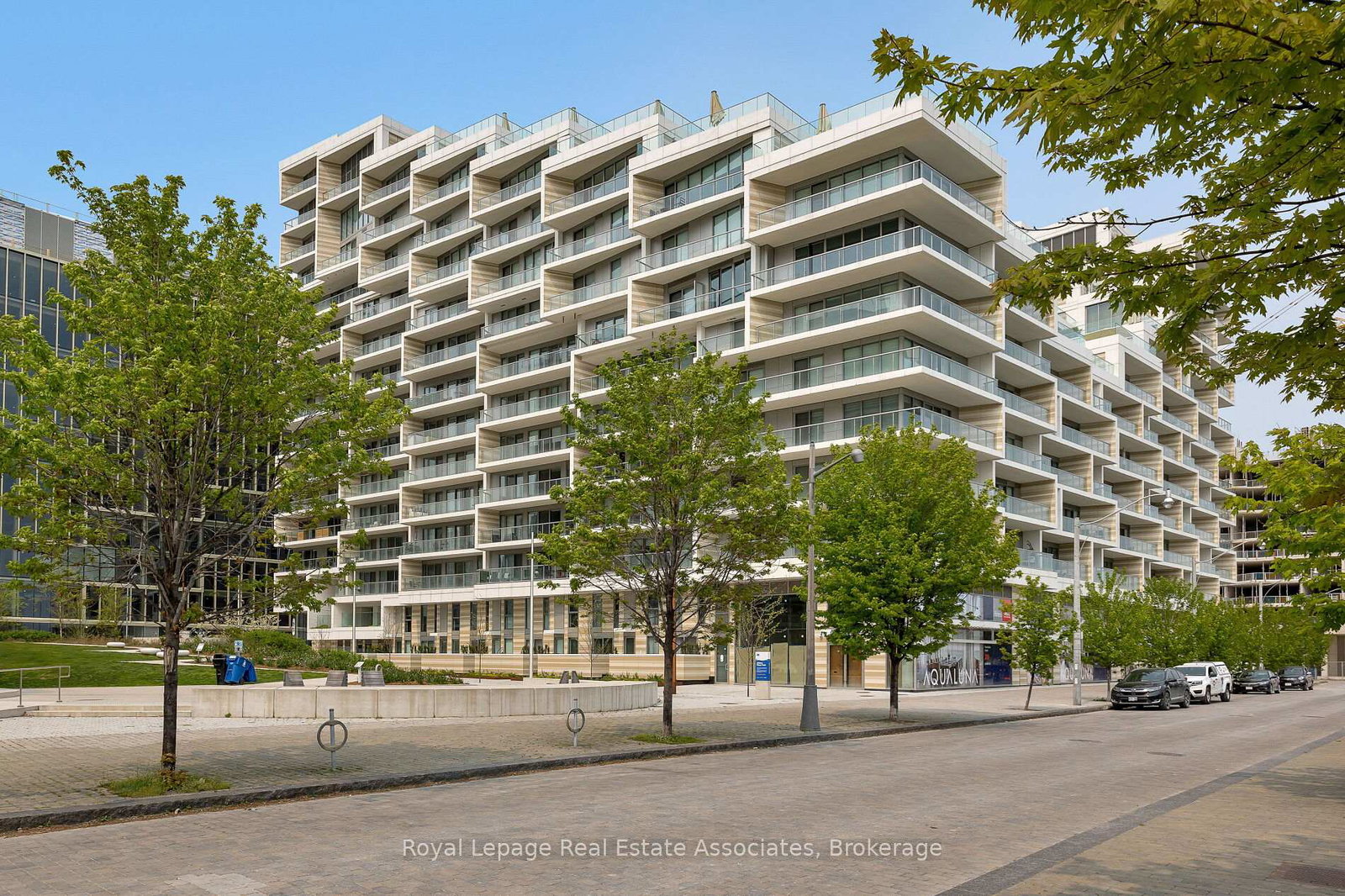 118-merchants-wharf-toronto-ontario-c12562736