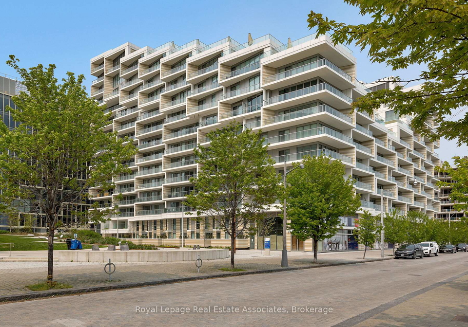 118-merchants-wharf-toronto-ontario-c12562736
