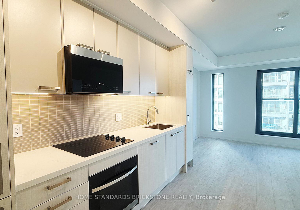20-soudan-avenue-toronto-ontario-c12562860