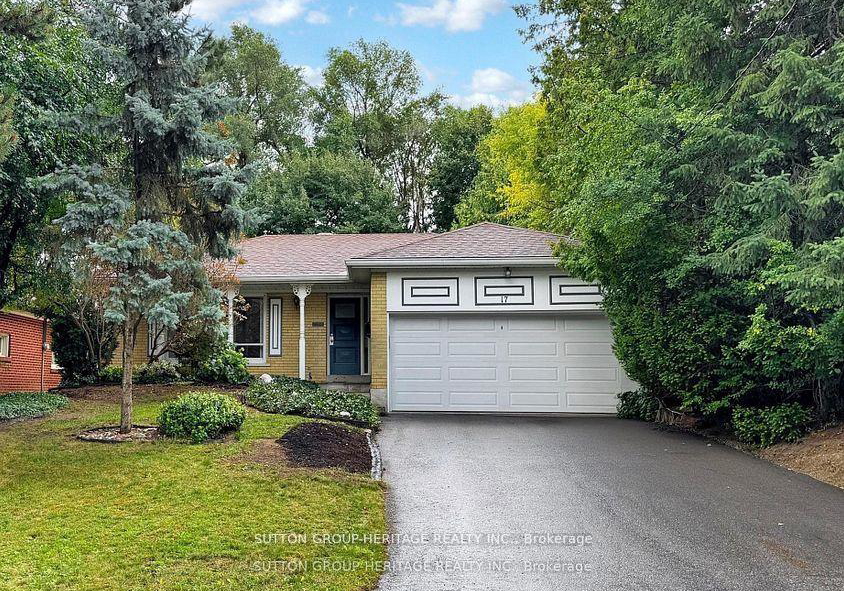 17-brenham-crescent-north-york-ontario-c12562984