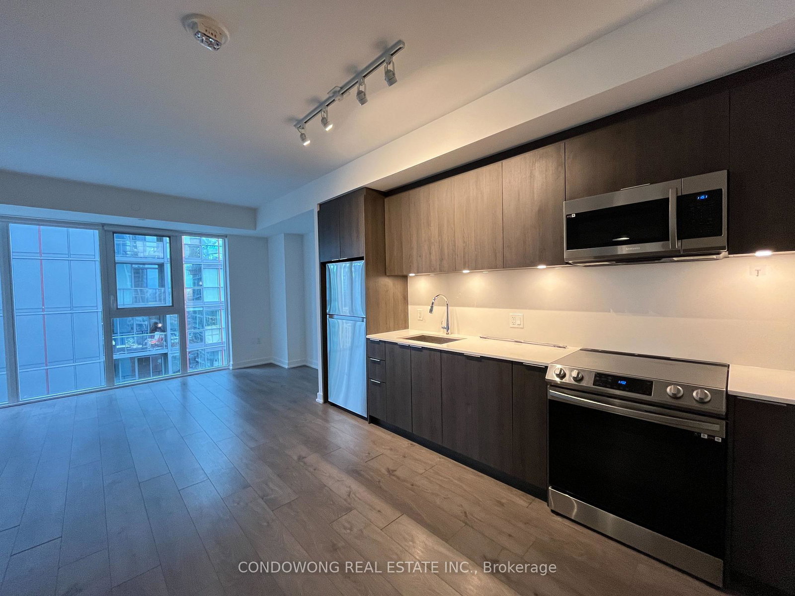 357-king-street-w-toronto-ontario-c12563098