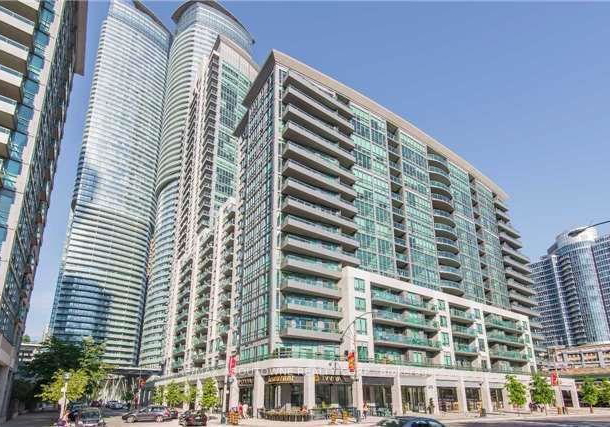25-lower-simcoe-street-toronto-ontario-c12563120