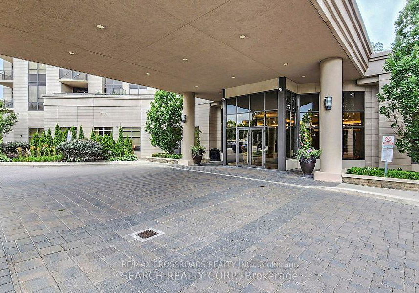 133-wynford-drive-north-york-ontario-c12563136