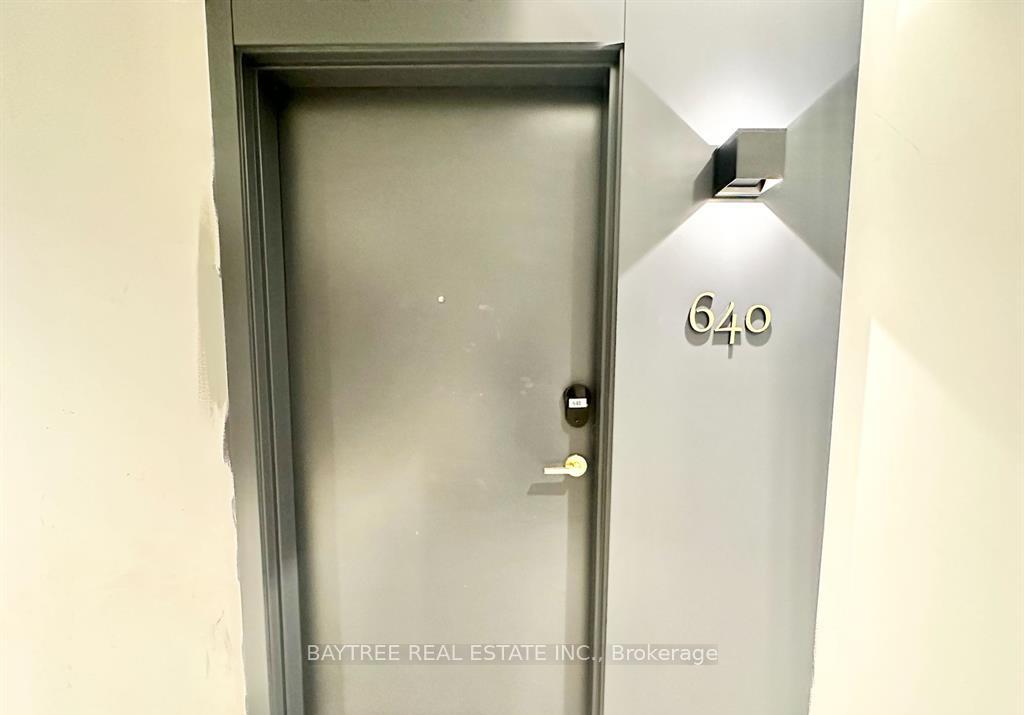 543-richmond-street-toronto-ontario-c12563366