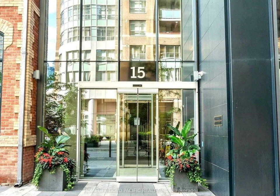 15-grenville-street-toronto-ontario-c12563470