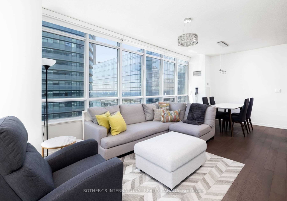 55-bremner-boulevard-toronto-ontario-c12563520