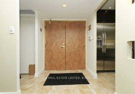 71-charles-street-e-toronto-ontario-c12563602