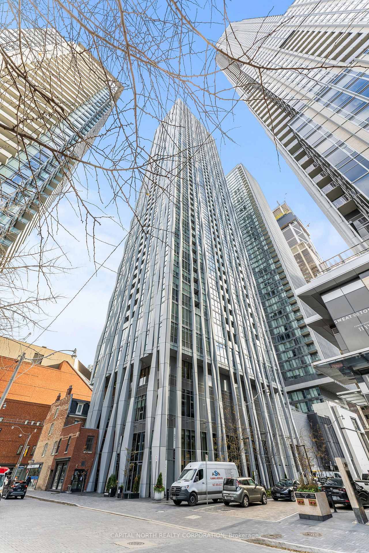 1-yorkville-avenue-toronto-ontario-c12563606