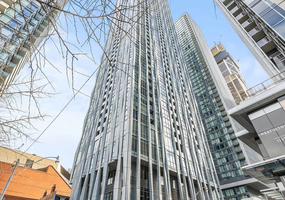 1-yorkville-avenue-toronto-ontario-c12563606
