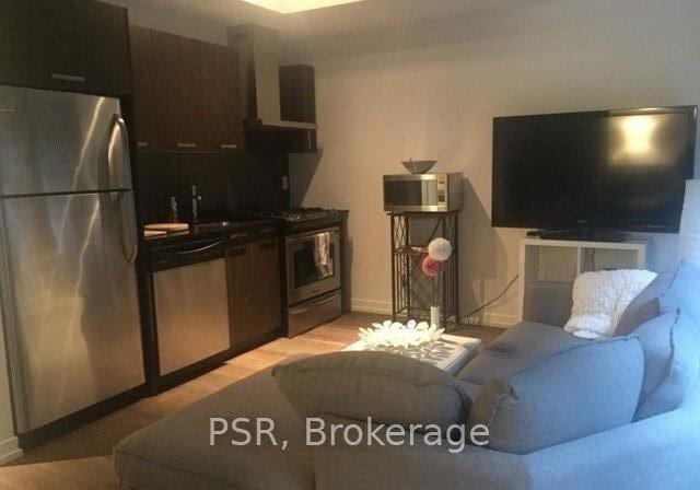 95-bathurst-street-toronto-ontario-c12563898