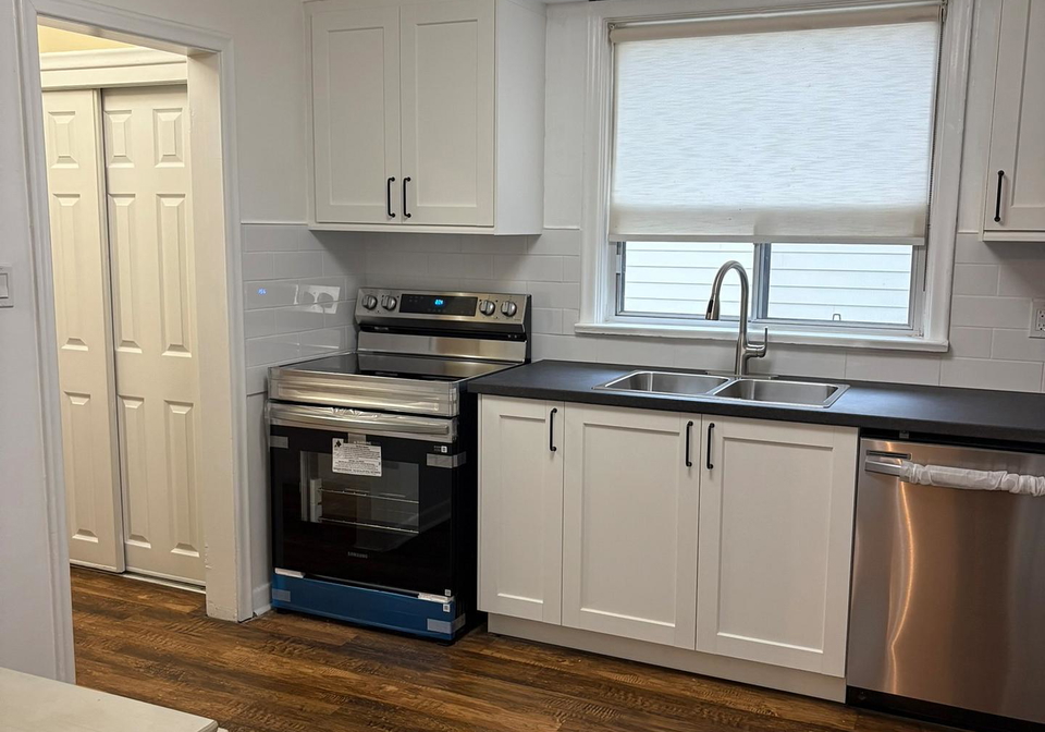 20-meadowbrook-road-toronto-ontario-c12563912