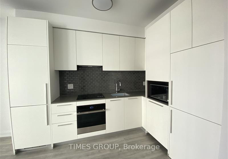 65-broadway-avenue-toronto-ontario-c12564518