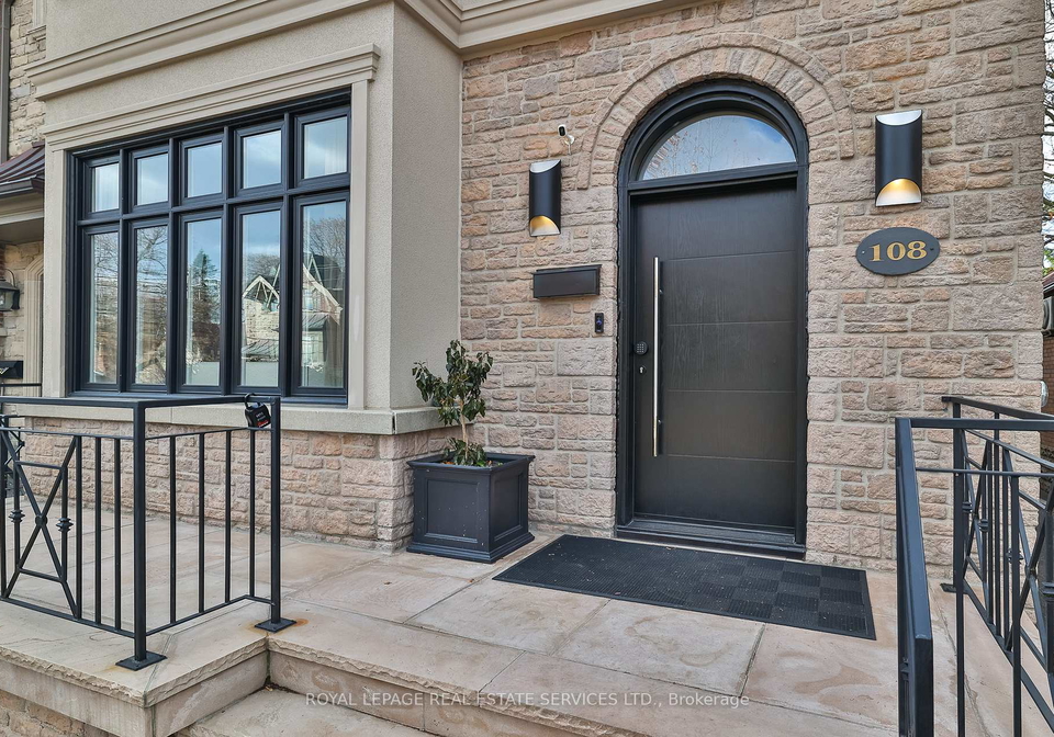 108-castlewood-drive-toronto-ontario-c12564836