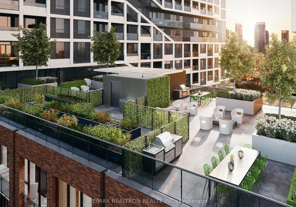 115-denison-avenue-toronto-ontario-c12565044